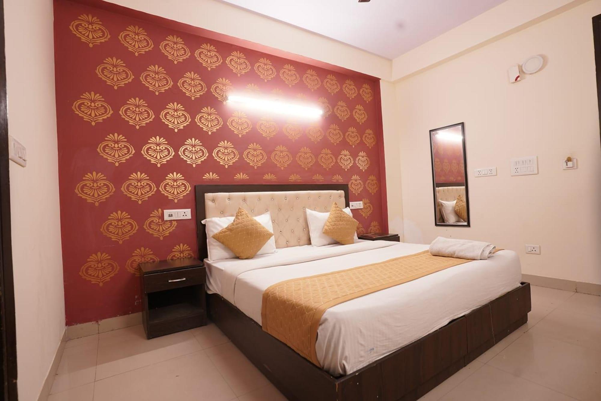 Hotel Tourist Palace Új-Delhi Kültér fotó